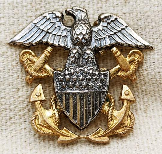 Ext Rare Aussie Made WWII USN Officer Overseas Cap Badge in Sterling by K.G. Luke Melbourne