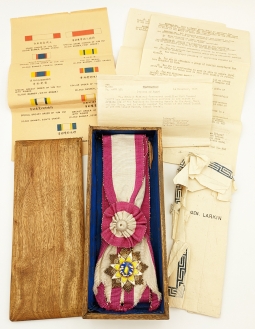 Ext Rare WWII Chinese Order of the Clouds & Banner II Class Grand Cordon Sash & Badge