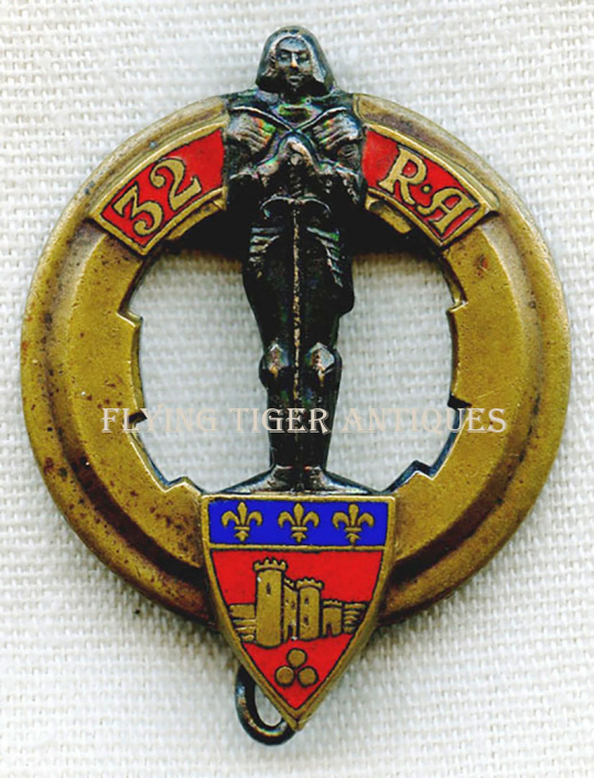 Early 1950s 32nd Artillery Regiment Insignia Badge/Insigne 32eme RA by Drago