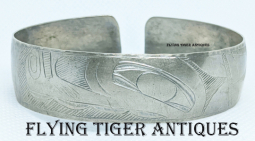 Lovely Vintage 1920s-30s HAIDA Hand-Hammered Silver Bracelet with Stylized Whale Image