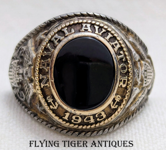 1941’s★アメリカ海軍★Aviator Ring★WW2・ミリタリーリング Gorgeous & Rare WWII 1943 USN Naval Aviator Ring From Corpus