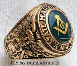 Rare WWII 1944 10K Gold NY State Maritime Academy Ring with Jade Stone with Masonic Ins