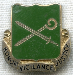 1960s US Army 385th Military Police Battalion (MP Bn) DI