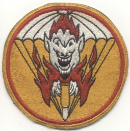 WWII Rare 462nd Parachute Field Artillery Batallion Airborne Pocket Patch