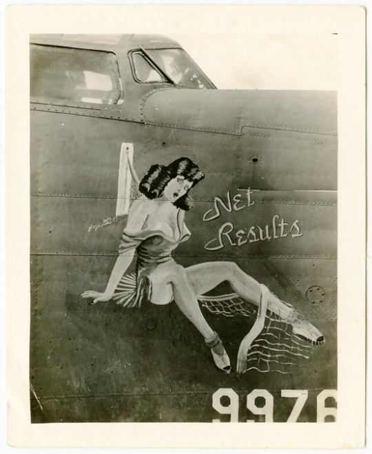 Great WWII USAAF B-24 Liberator 'Net Results' Nose Art Photo