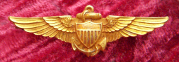 Beautiful WWII Solid 10K Gold US Navy Hat or Sweetheart Wing in box by Jenkins Baltimore MD