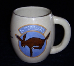 Beautiful Korean War US Air Force 95th Bomb Squadron Mug Made in Japan