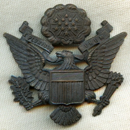 Beautiful WWI US Army Officer Hat Badge Made in UK by J. R. Gaunt