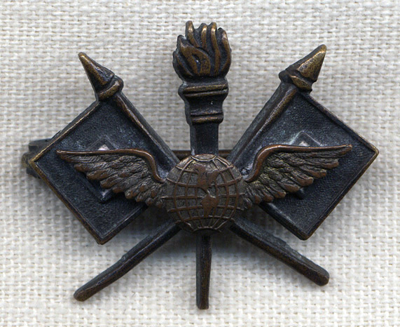 One Pair Details about   WWI US Army Officer Army Signal Corps Insignia Pins