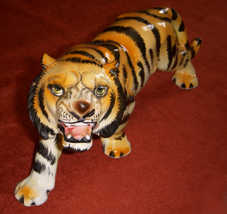 antique tiger statue
