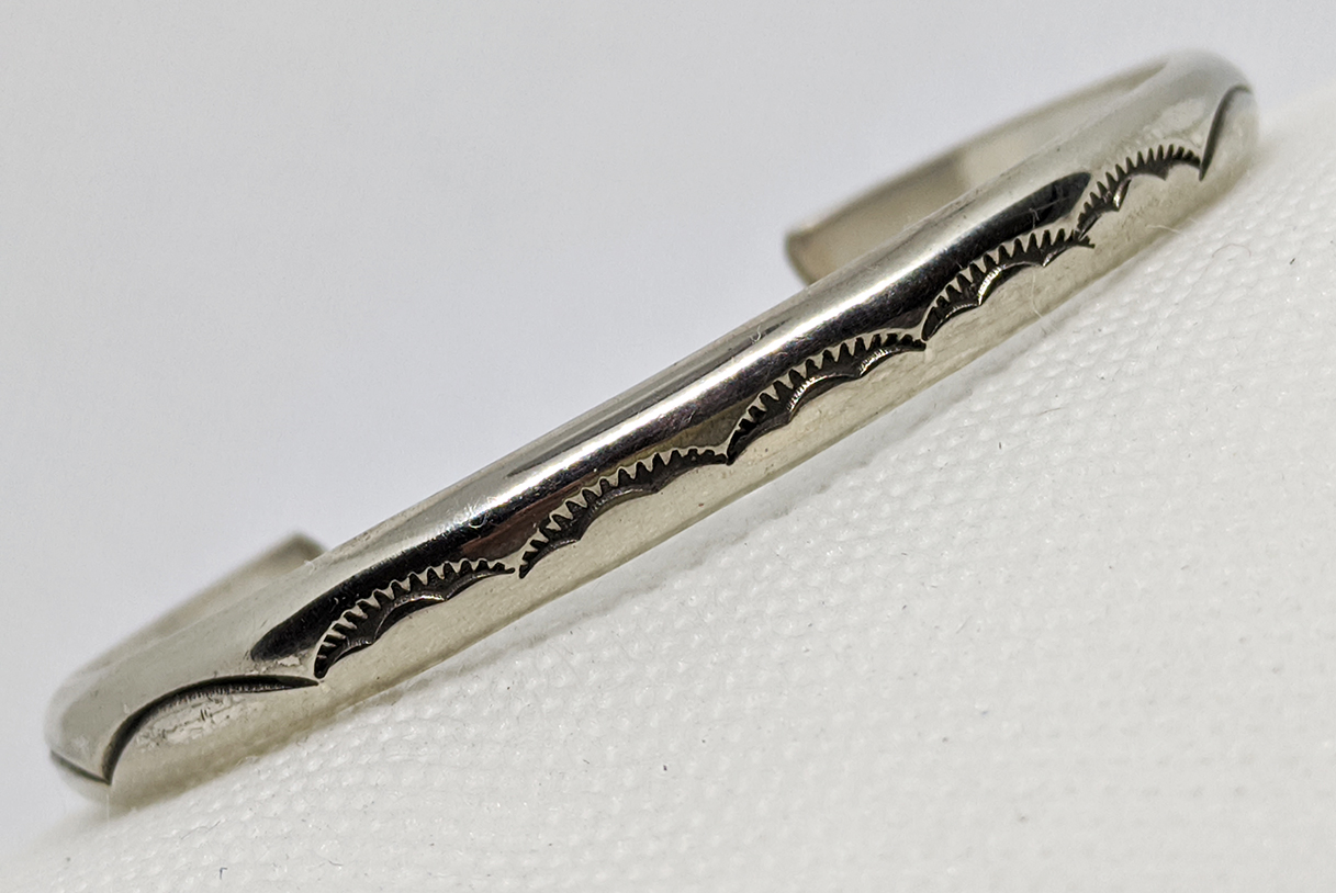 Vintage Navajo Half-Round WireCuff 1940～（Cool Vintage
