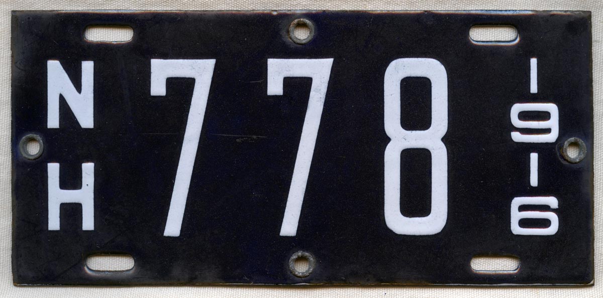 Rare 1916 (1st Year of Issue) NH Boat Registration Plate in Porcelain