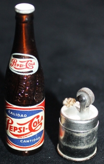 Stunning 1950's Pepsi-Cola Bottle Shaped Lighter in Minty Condition!