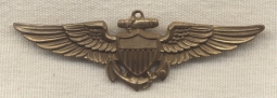 Rare Circa 1939-1940 US Navy Pilot Wing in Gilt Brass by Meyer