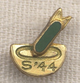 Rare WWII Bombardier Class Pin Army Air Forces S-44