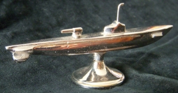 Rare WWII Portsmouth (New Hampshire) Naval Shipyard Miniature Submarine Model