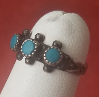 Lovely 1930's Navajo Sterling & Turquoise Ring Size 2-1/4