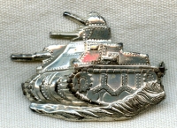 Nice Large WWII Sterling Silver US Army Tank Sweetheart Pin