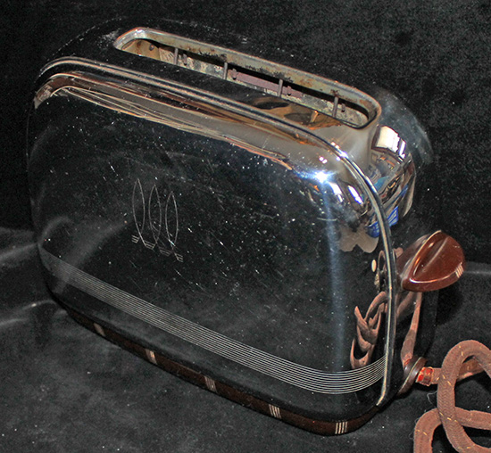 Great Deco Ca. 193942 Toastmaster Model 1A5 Single Slice Toaster by McGraw Electric Co. Flying