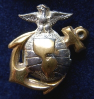 Amazingly Rare USMC Officer Model 1877 Collar EGA Badge<p> NO LONGER AVAILABLE