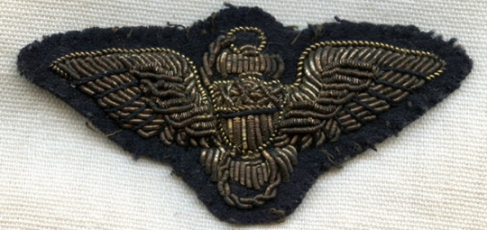 Nice WWII USN Pilot Wing in Bullion Removed from Uniform