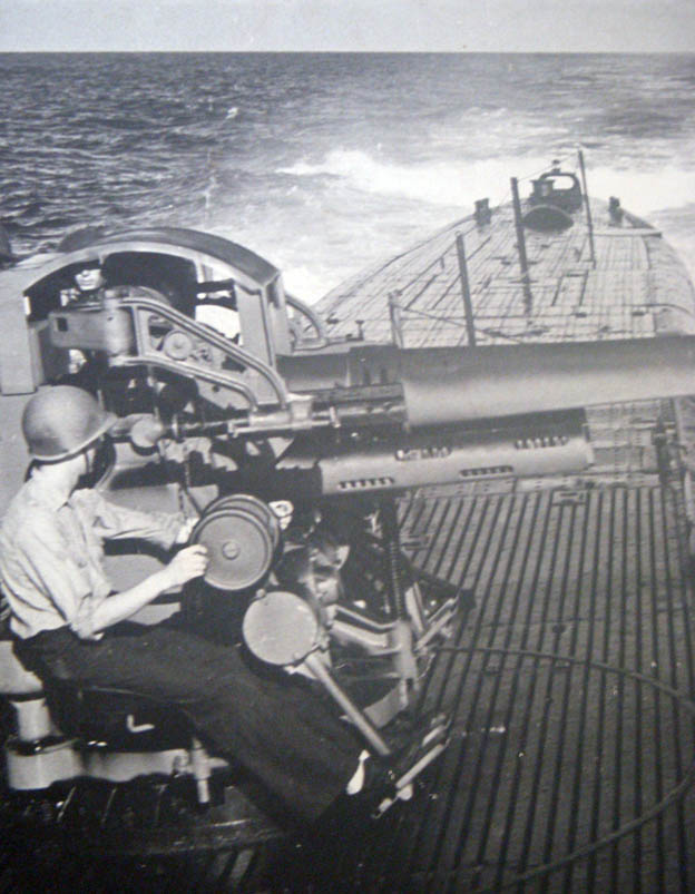 Great WWII Period USN Submarine Deck Gun Photo Mounted on Board Flying