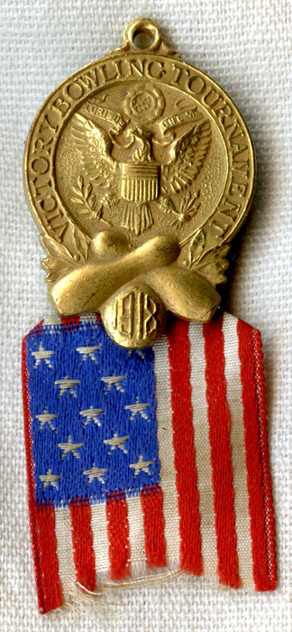 Wonderful WWI Victory Bowling Tournament Participant Badge from 1918
