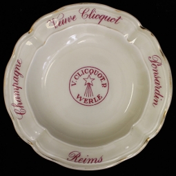 Cool 1940's - 50's Vintage Veuve Clicquot Champagne Advertising Pin/Tip/Ash Tray by Limoges,