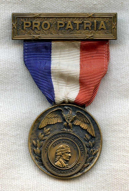 Very Rare WWI Service Medal from Hamilton, Massachusetts in Original Box