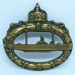 Iconic Wartime Issue WWI Imperial German Navy U-Boat Badge by Schott Green Paint Details