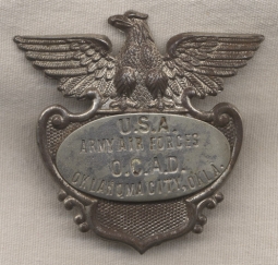 WWII US AAF Oklahoma City Air Depot (OCAD) Guard Cap Badge