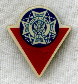 Scarce WWII Veterans of Foreign Wars (VFW) High School Victory Corps Celluloid Badge