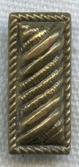 Miniature WWI US Army 1st Lieutenant Bar Overseas Cap Pin